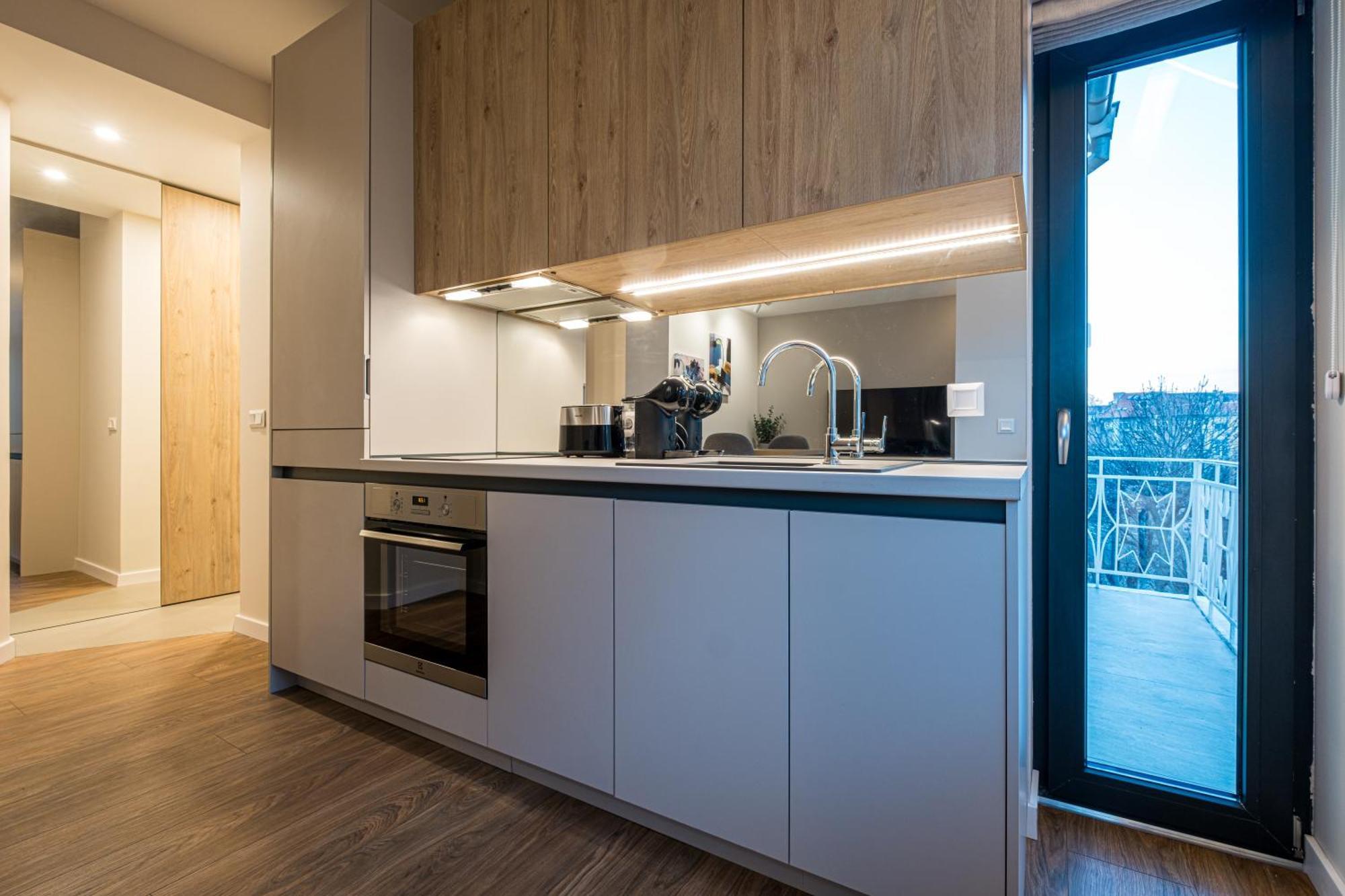 North 21 - Brand New Modern 1Bd Apt In Sofia Center By Flat Mаnager ภายนอก รูปภาพ